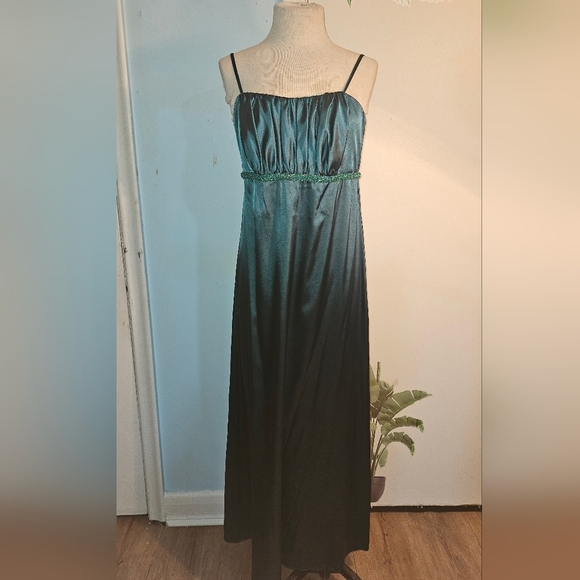 Teal Satin Maxi Dress. Spagetti Strap. Size 8. Gathered Waist - Picture 4 of 4